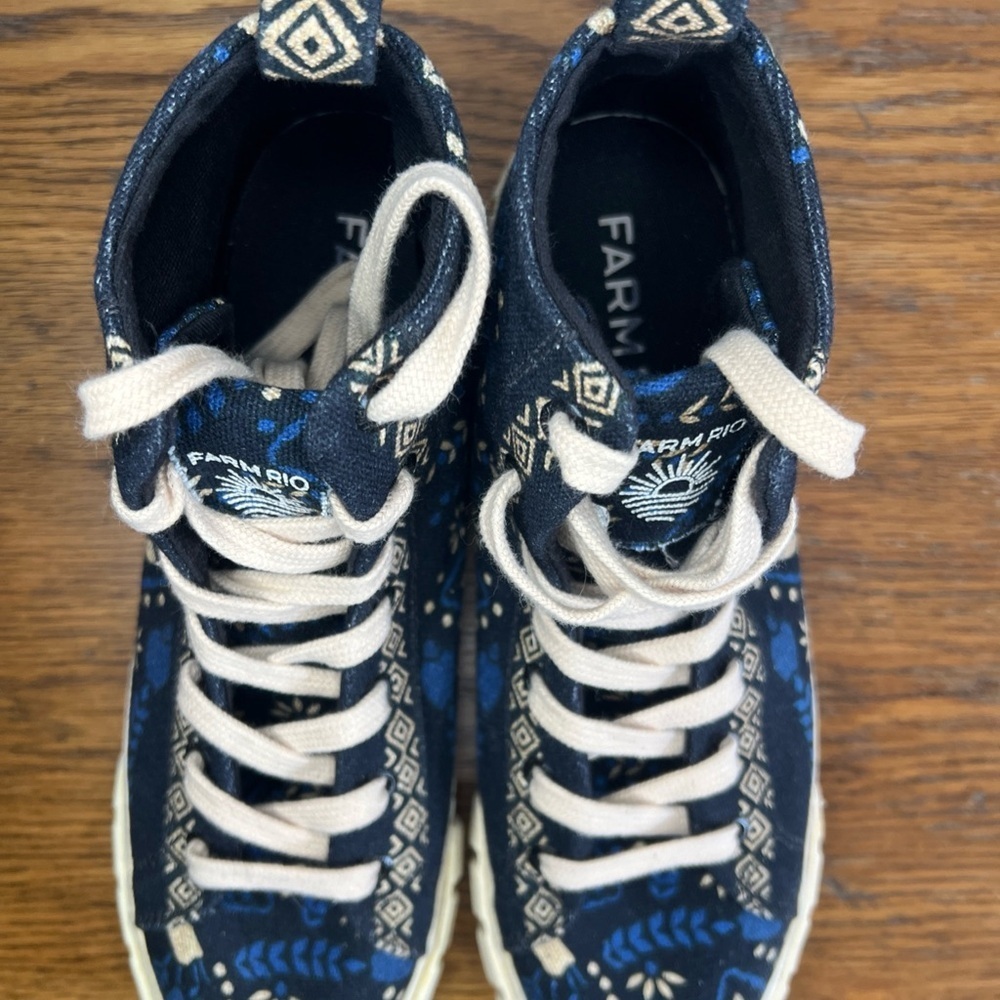 FARM Rio Navy Floral High-Top Sneakers with Cream Laces - Picture 4 of 8